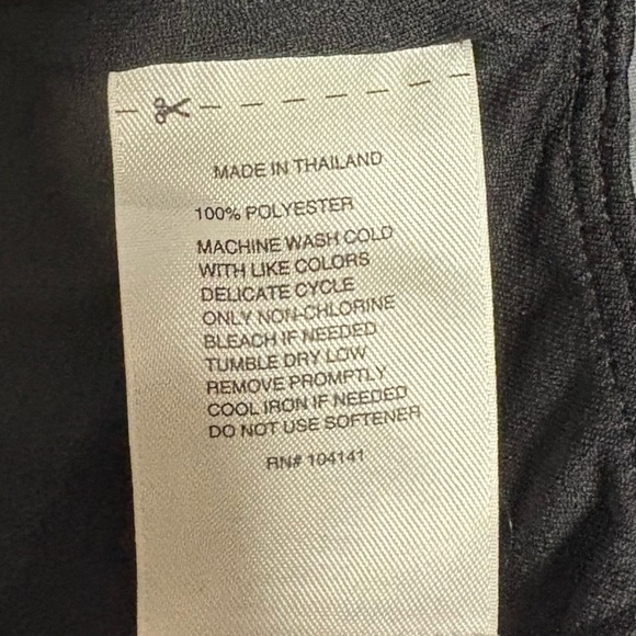 Reebok Shorts - Picture 3 of 4